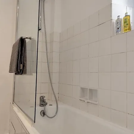 Frühstückspension 2 Pieces Aux Pieds De La Cathedrale Dans Logis Du 15eme Siecle Le Puy-en-Velay